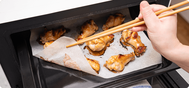 汁や油を通しにくいので、後かたづけラクラク