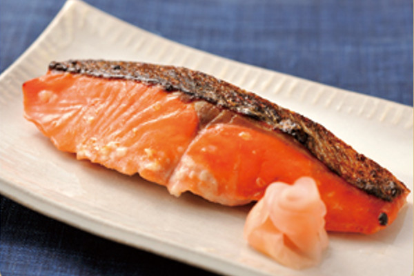焼き魚はフライパン用ホイルシートで簡単調理！色々な料理で後片付けが楽ちんに♪