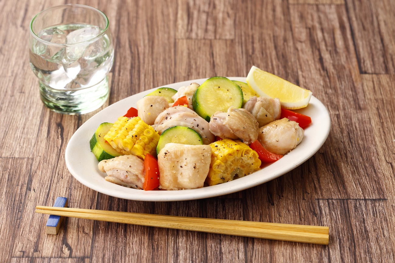 チキンと夏野菜のグリルサラダ