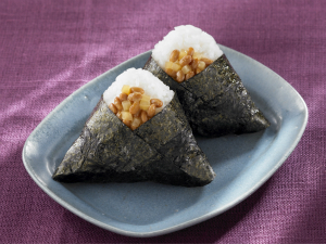 そぼろ納豆おにぎり