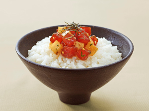 まぐろと大根のユッケ風