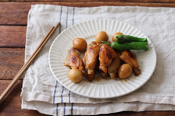 鶏手羽の中華煮込み