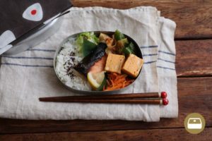 お弁当の基本。鮭のおかずレシピと詰め方のコツ、教えます。