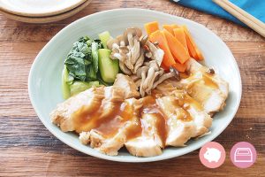 電子レンジでしっとりジューシー！鶏むね肉の作り置きで時短＆節約